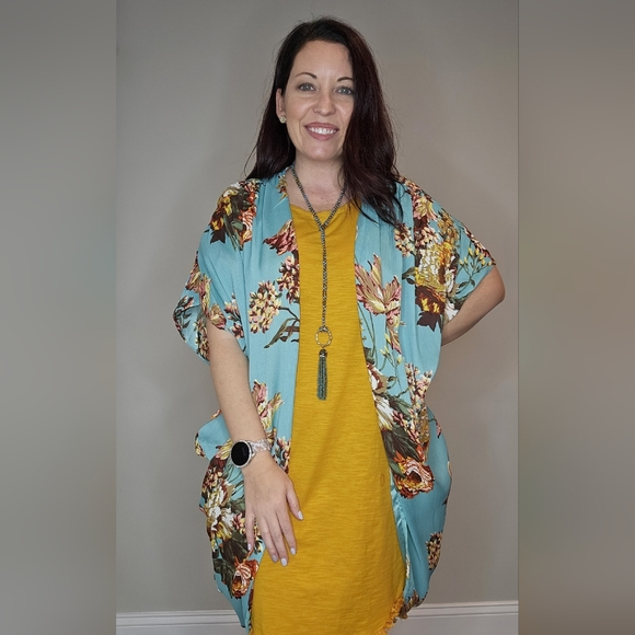 Wrapped Up In You Kimono - Picture 2 of 6